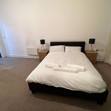 Bigkings Cosy 2 Bedroom Apartment With Free Parking In Central Manchester Eksteriør bilde
