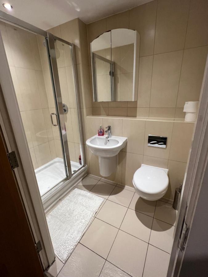Bigkings Cosy 2 Bedroom Apartment With Free Parking In Central Manchester Eksteriør bilde